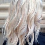What Type of Skin Tone Will Look the Best With Platinum Blonde Highlights?